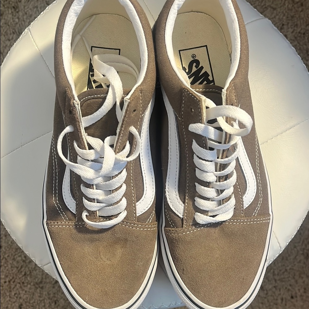 Vans Women's Brown Sneakers